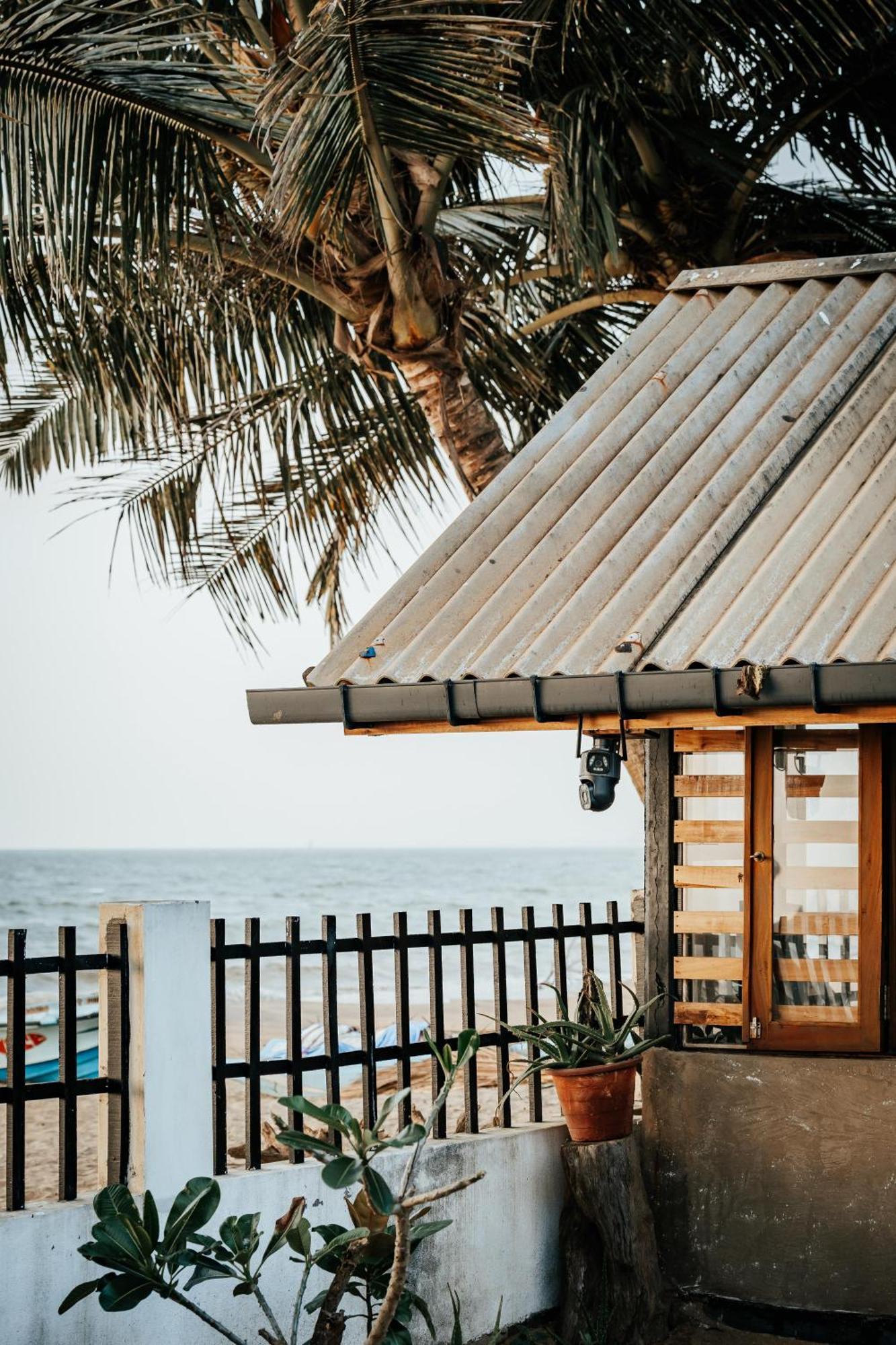 Winston Sea Front Villa ネゴンボ エクステリア 写真