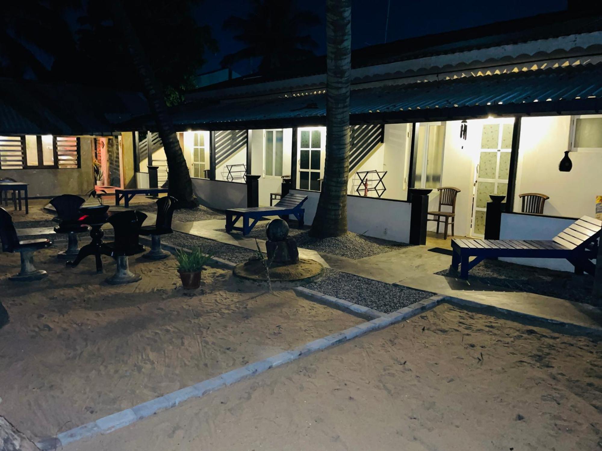 Winston Sea Front Villa ネゴンボ エクステリア 写真