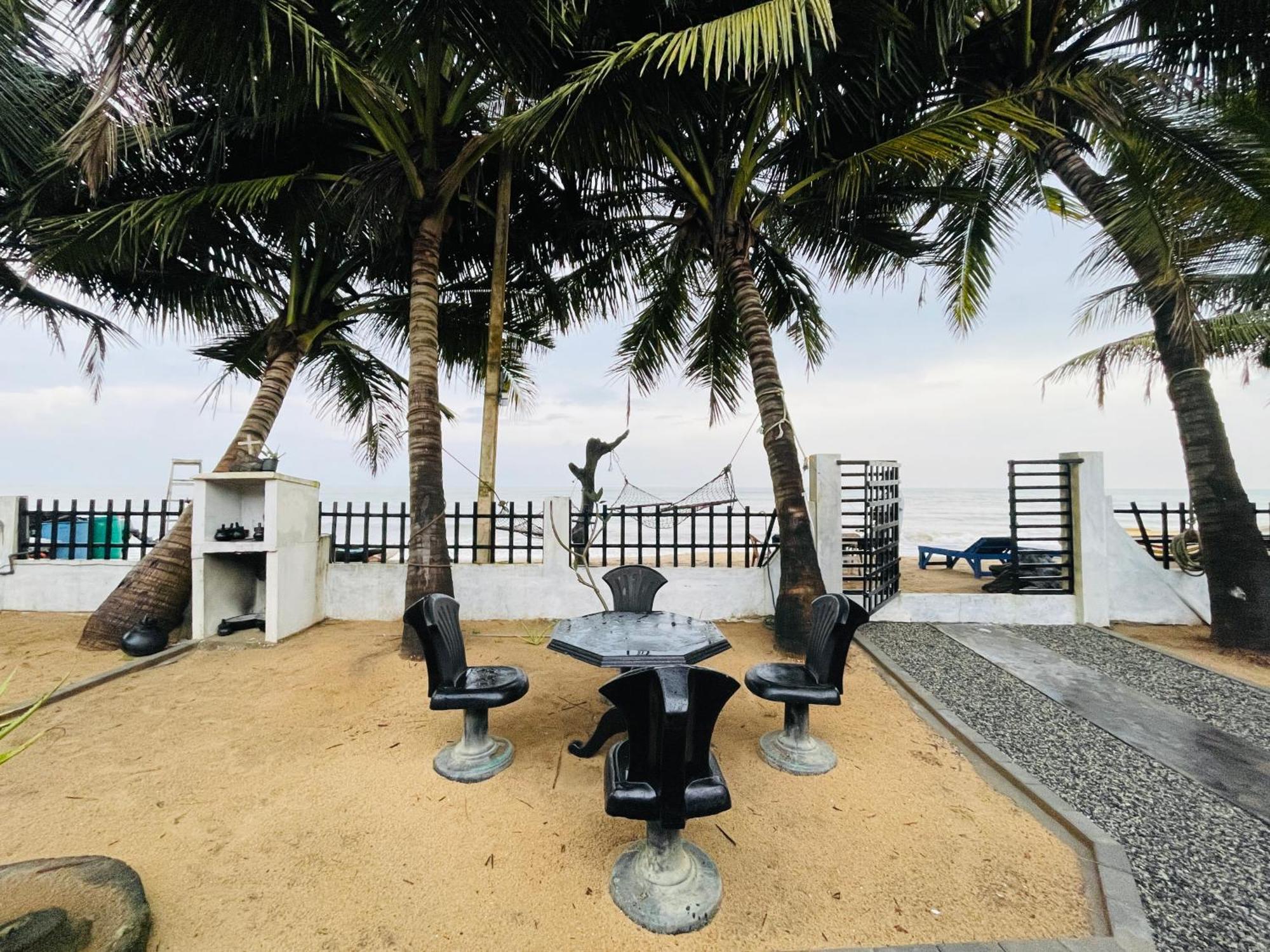 Winston Sea Front Villa ネゴンボ エクステリア 写真