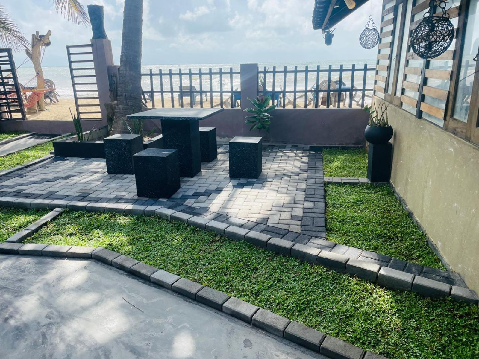 Winston Sea Front Villa ネゴンボ エクステリア 写真
